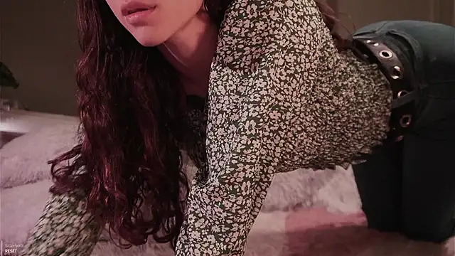 _Avriles_: διαδικτυακό σόου στην κάμερα