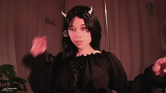 _Avriles_ live XXX chat