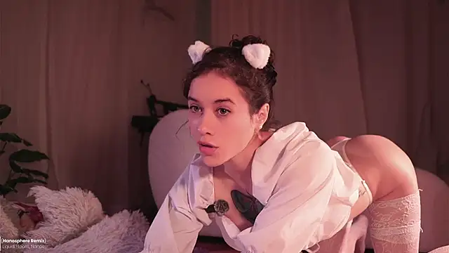 _Avriles_ Live XXX-Chat