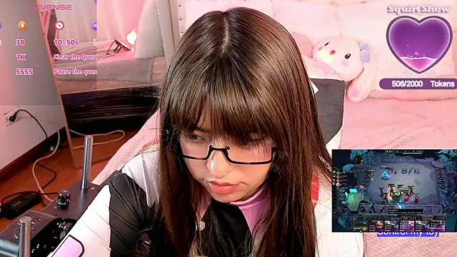 Hikikodoll__ Webcam-Show