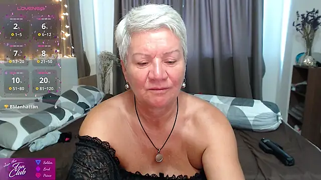 roxana_brooks Adlı Modelin Canlı Sohbet Odası