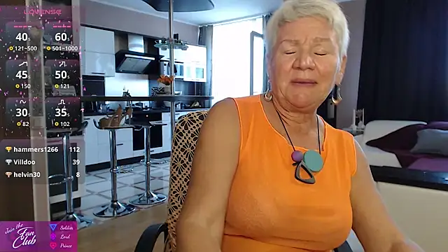 roxana_brooks: απευθείας συνομιλία ΧΧΧ