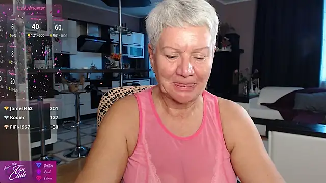 roxana_brooks XXX чат на живо