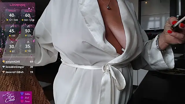 Chat XXX ao vivo de roxana_brooks