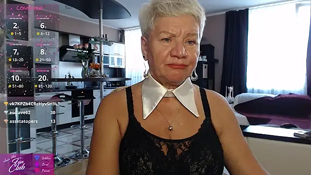 roxana_brooks Adlı Modelin Web Kamerası Şovu