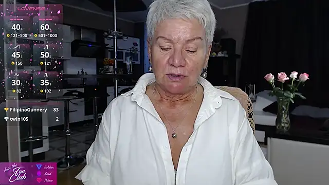 roxana_brooks Adlı Modelin Canlı XXX Sohbeti