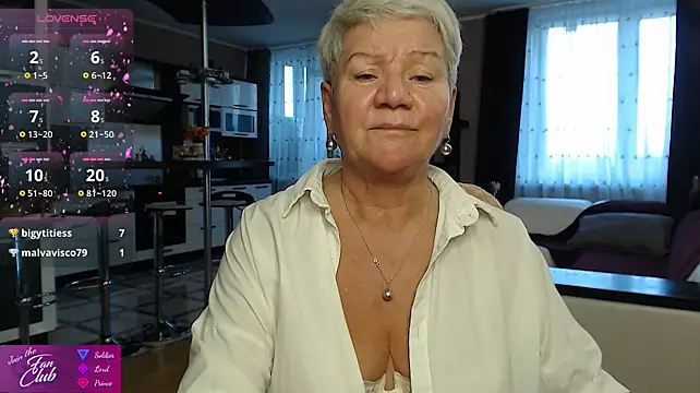 roxana_brooks élő XXX-chatje