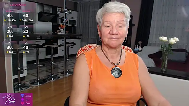 Chat +18 de roxana_brooks ao vivo