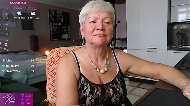Онлайн чат XXX roxana_brooks