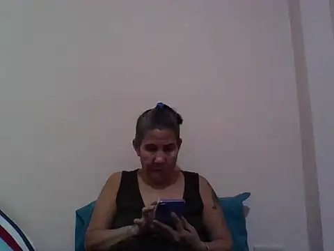 Show de mariam1974 na webcam