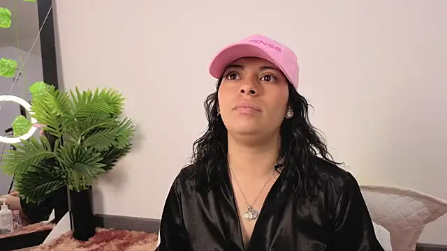 Chat XXX ao vivo de Iam_Issaa