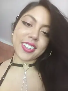 Chat +18 de leah_passion ao vivo