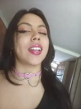 แชท XXX สดของ leah_passion