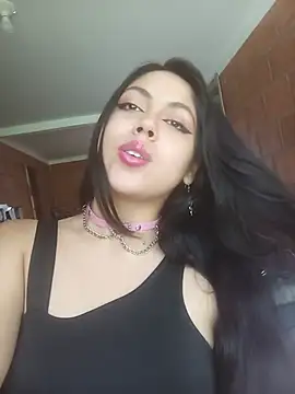 Chatroom XXX en direct de leah_passion