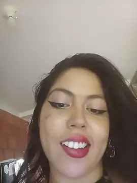 leah_passion Adlı Modelin Web Kamerası Şovu