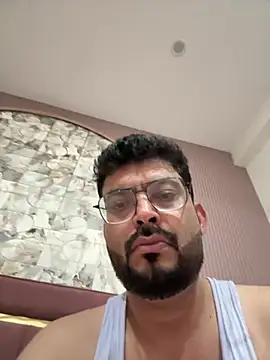 Czat XXX na żywo – hot_rajat