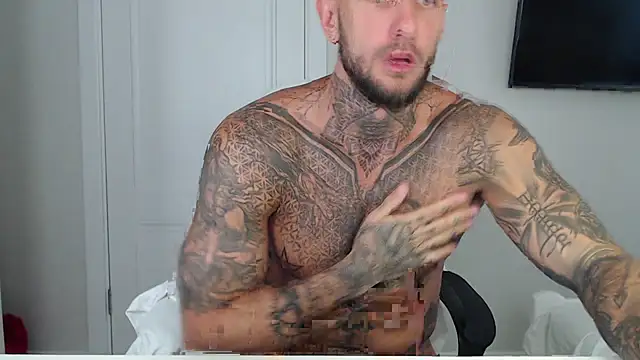 maxi_foxxx Adlı Modelin Web Kamerası Şovu