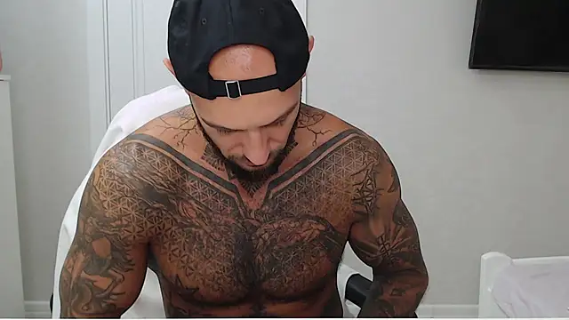 maxi_foxxx Adlı Modelin Web Kamerası Şovu