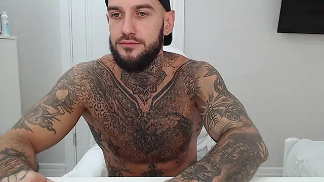 הופעת וובקאם של maxi_foxxx