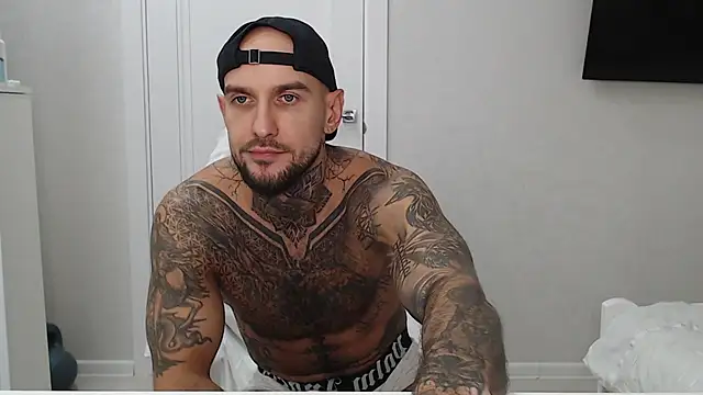 Вебкам-шоу maxi_foxxx