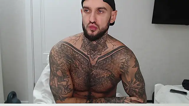 Show de maxi_foxxx na webcam