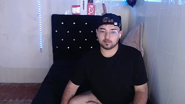 Show modela Jeilou na web-kameri