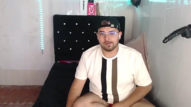 Jeilou webkamerás műsora