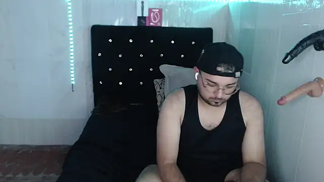 Jeilou webkamerás műsora