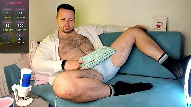 Alexey_Hairy Show in webcam