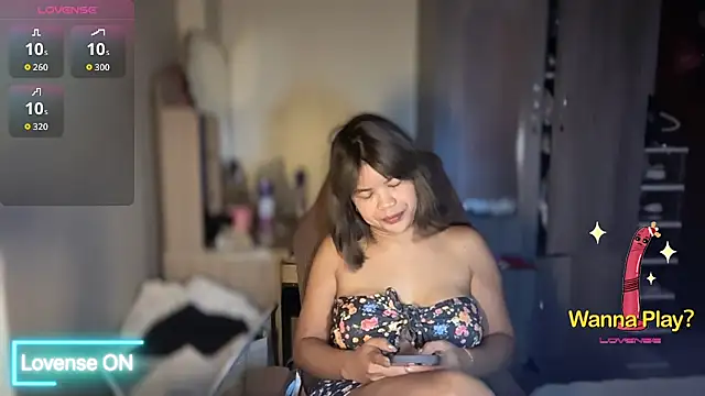 PlayfulBitch Pertunjukan Webcam