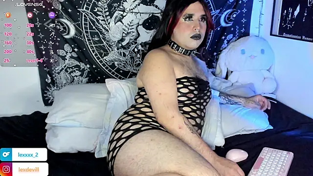 Lexxxxx_ Шоу с уебкамера