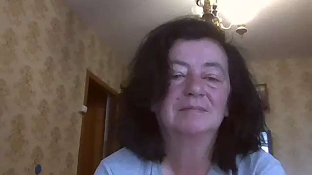 GypsiQueen2's Live XXX Chat