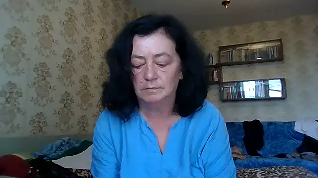 GypsiQueen2 élő XXX-chatje