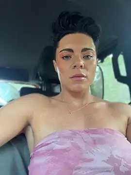 LukeLouHarvey Chat XXX live
