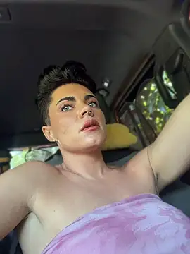 LukeLouHarvey Webcam show