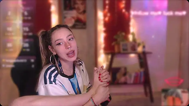 Chat XXX en directo de sakura_beauty