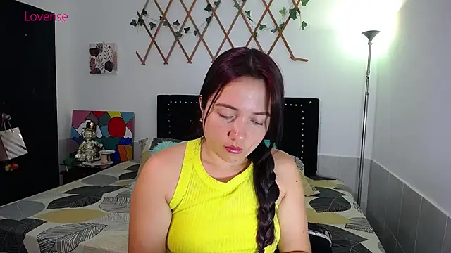 naughty_girl_4u's Live XXX Chat