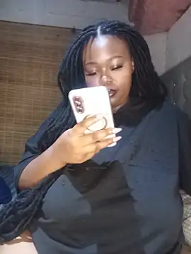 Chat +18 de AaliyahBlackXO ao vivo