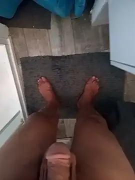 Show modela arouane na web-kameri