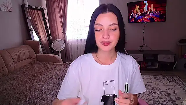 __Malika__ Adlı Modelin Canlı XXX Sohbeti