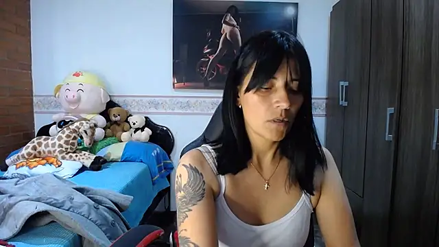sharoon_cheerryn Live XXX chat