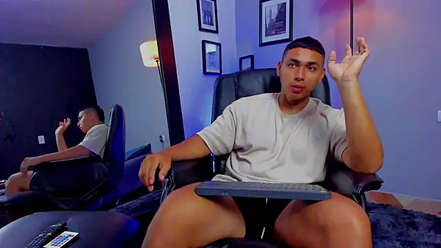 ronnie_crafored Webcam Show