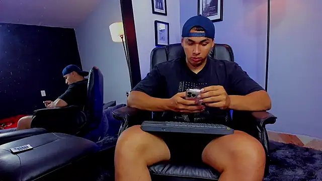 ronnie_crafored webkamerás műsora