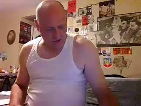 Gerbil8823's Webcam Show