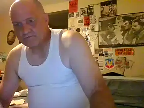 Gerbil8823 Webcam-Show