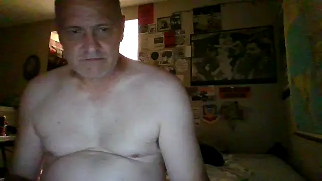 Show de Gerbil8823 na webcam