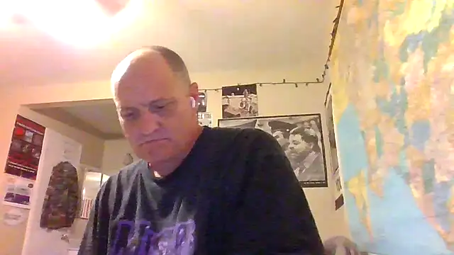 Gerbil8823 Show in webcam