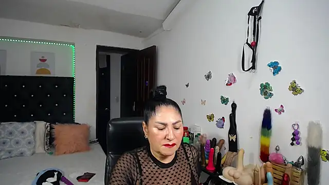 Živý XXX chat mature_bigboobs10