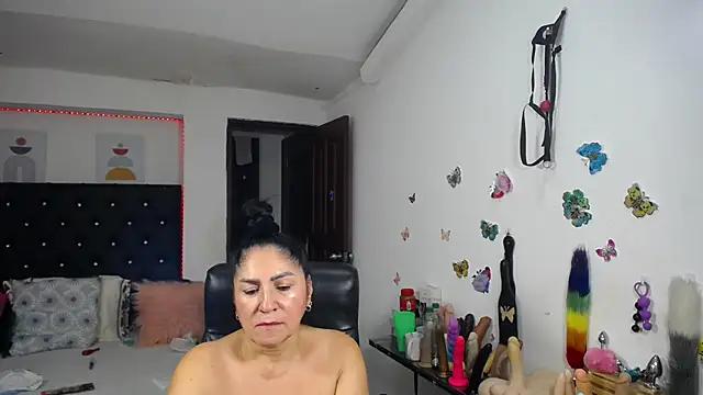 Онлайн чат XXX mature_bigboobs10