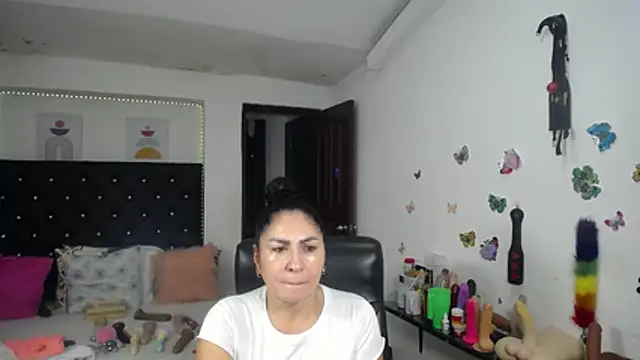 mature_bigboobs10's Live XXX Chat